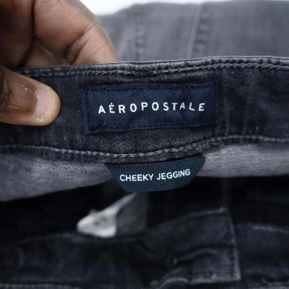 Aéropostale Jeans Women's 4R Gray Stretch Distressed Frayed Hem Cheeky Jegging - Picture 6 of 8